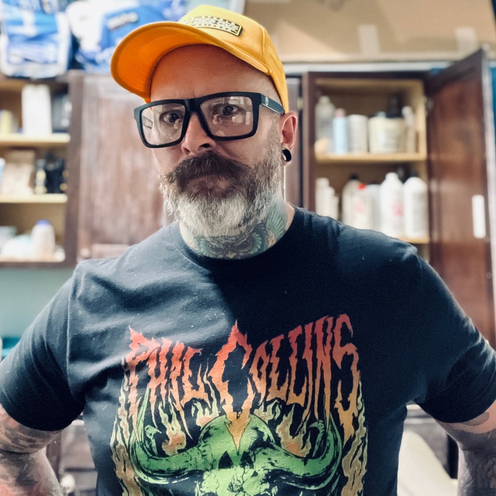 Meet your Posher, Mat